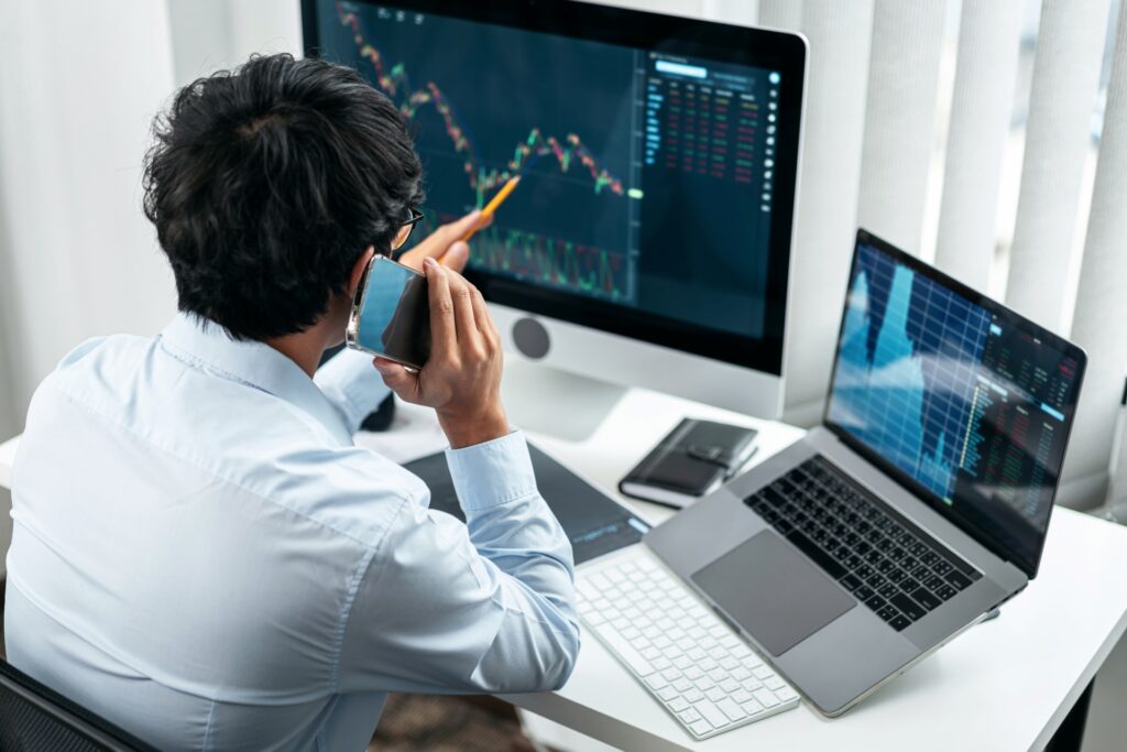 Transferable vs. back-to-back letters of credit (LCs): Key risks and mitigation strategies for banks